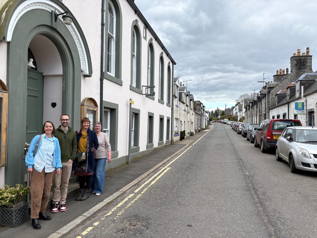 Kate Smith and Emmanuelle Le Coz, of the Scottish Parliament met John Muir, Community Inclusion Lead for LING, and Barbara Barker, LING Treasurer, plus some of the many LING volunteers, as part of their deep-dive tour of a rural community.